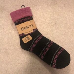 Born Women’s Black/Pink Cabin Socks, Wool Blend